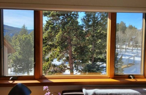 Nederland House | Beautiful Rocky Mountain Retreat Above Boulder with Privacy & Views