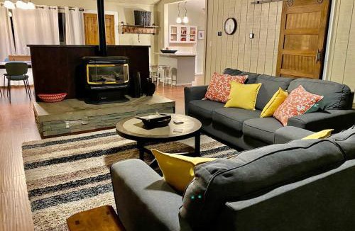 Pagosa Springs House | BEAUTIFUL Rustic Modern Remodel IDEAL Location!