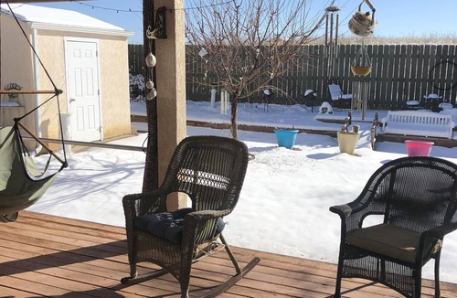 Sunnyheights House | Beautiful Spacious 3 bedroom, 3 bath full furnished Home