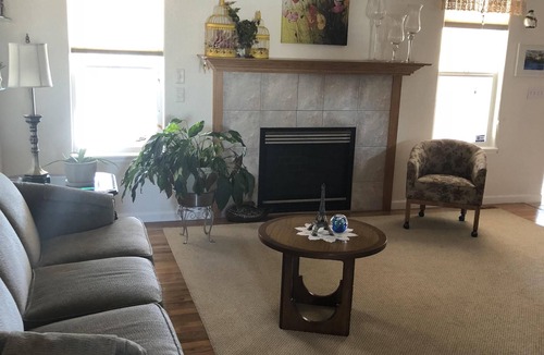 Sunnyheights House | Beautiful Spacious 3 bedroom, 3 bath full furnished Home