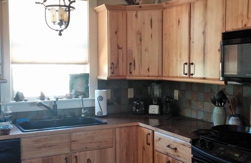 Rustic House | Beautifully Wild Inside & Out. Year-Round Wonderment, Adventure & Peace 21-Z3031