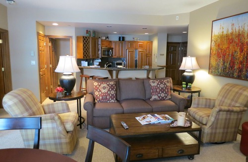 Beaver Creek Condo | Beaver Creek TRUE Ski-in Ski-out! Beautiful in the Summer as Well (A/C in unit)!