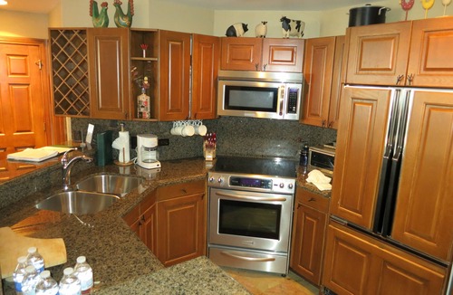 Beaver Creek Condo | Beaver Creek TRUE Ski-in Ski-out! Beautiful in the Summer as Well (A/C in unit)!