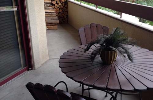 Beaver Creek Condo | Beaver Creek TRUE Ski-in Ski-out! Beautiful in the Summer as Well (A/C in unit)!