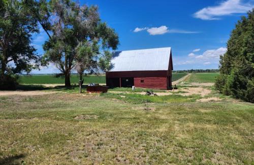 Manzanola Villa | Behm's Farm