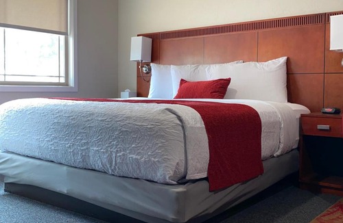 Alamosa Apartment | Bell Main Studios 205