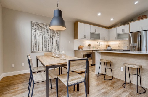 The Reserve House | Best Deck Views of Mt. Royal in Frisco! Beautiful Townhome Newly Remodeled - Modern Style & Comfort.