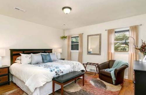 Old Town West House | Best Location in Old Town! Home on Mountain Ave