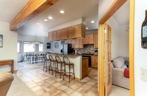 Fraser House | Big Bear Palace