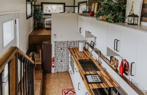 Monument House | “Big Red” Custom RV + Deck, Soaking Tub & View