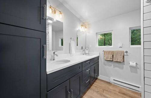 Eagle House | Bike House
