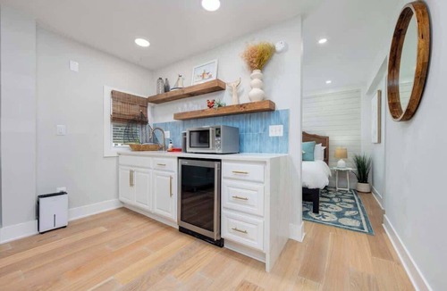Colington House | Bikes, Beach Gear, Hot Tub, Fire Pit
