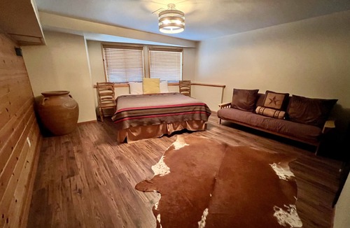 Lake George Cabin | Black Tree Resort - The Lodge