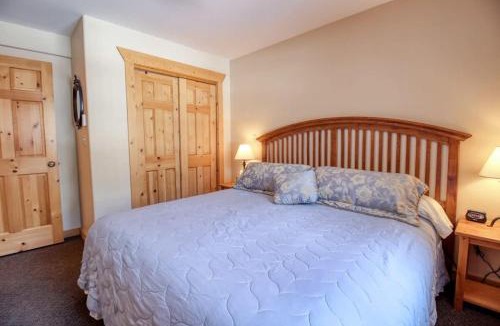 Leadville House | Blue Bucket 4B