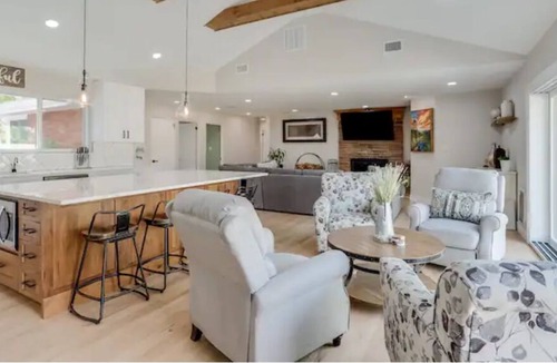 Arvada Plaza Area House | Blue Haven in Olde Town Arvada!