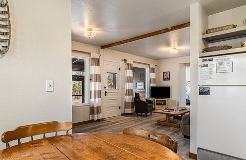 Estes Park Cabin | Blue Jay Bungalow - Mountain Cabin Near Rocky Mountain National Park -- 20-NCD0280