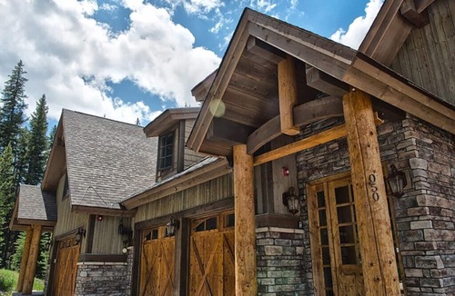Blue River House | Blue River Family Getaway! Private Hot Tub!