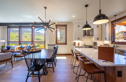 Silverthorne House | Blue Sky Basecamp - Luxury Mountain Home