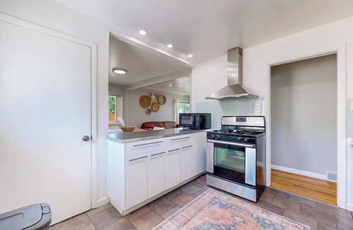 Arvada Plaza Area House | Bohemian 5-bedroom house in charming Arvada with AC, gorgeous yard, fire pit.