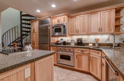 Telluride House | Boomerang