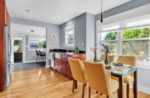 Whittier House | Boulder Bungalow IN TOWN Walk to Everything - SUNDANCE