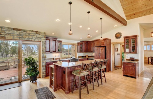 Boulder House | Boulder Colorado CU Sugarloaf Mountain Vacation Home