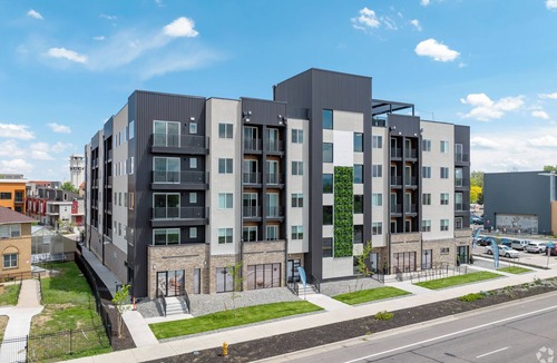 Berkley Apartment | Brand new modern 1-bedroom apartment with Spectacular Amenities