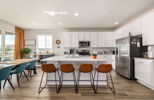 Commerce City House | BrandNEW | DenverAirport | Spacious 5BR Home with Fireplace