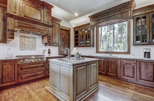 The Highlands House | Breck Escape: Spacious 6BR mountain retreat in Breckenridge, perfect for 12 guests!