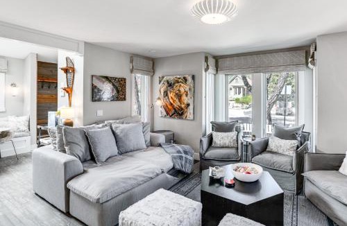 Historic District House | Breck Home in the Heart of Downtown Alpenglow