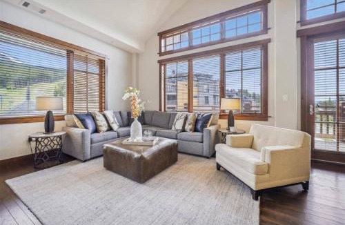 Peak 8 Apartment | Breck One Ski Hill