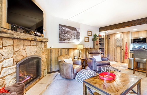 Peak 9 Condo | Breck Ski-In/Ski-Out Condo Near Main Street!