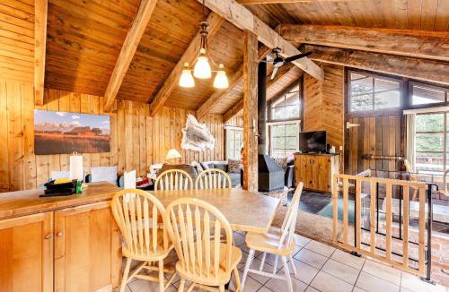 Blue River House | Brecken Haus