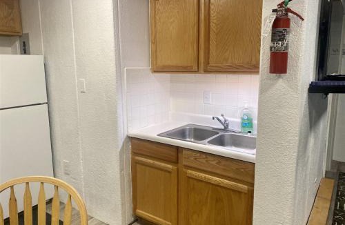 Glenwood Springs Apartment | Brettelberg Slopeside Condos B5