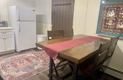 Glenwood Springs Apartment | Brettelberg Slopeside Condos B4