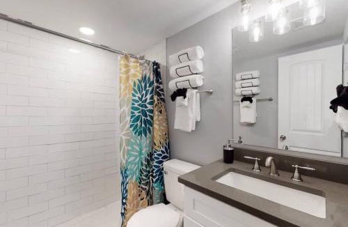 Dupont House | Bright basement unit with large yard and sunroom