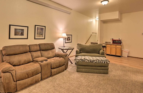 Idaho Springs Cabin | Bright Idaho Springs Cabin w/ Mountain Views!