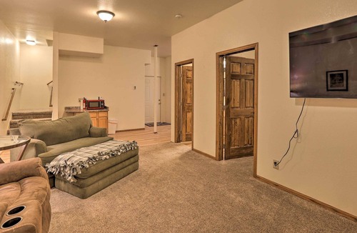 Idaho Springs Cabin | Bright Idaho Springs Cabin w/ Mountain Views!