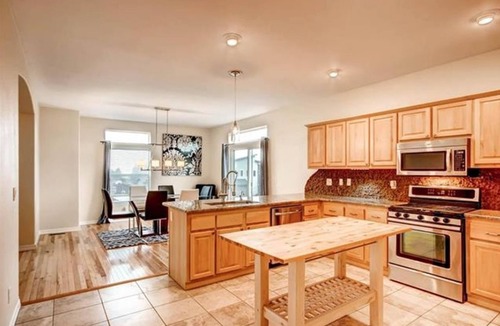 Pleasant View House | Bright Open Layout With Great Access to Outdoor Spaces THE Gateway to Colorado!