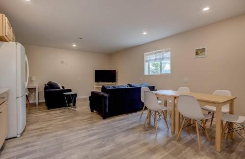 Northeast Colorado Springs Apartment | Bright & Private 2-Bedroom 1100-sqft COS Apartment