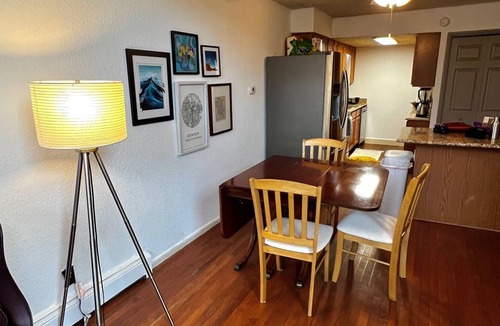 Foothills Condo | Bright, spacious 3bed/2bath near Green Mountain, great for families or WFH