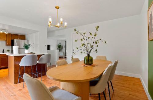 West Westminster House | Bright & Spacious Home Family Game Lounge
