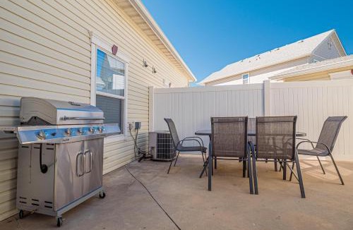 Fruita Apartment | Bright Star - Downtown Home W- Patio Bbq Grill!