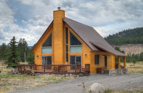 South Fork Cabin | Cabin ∙ 2 bedrooms ∙ 4 guests