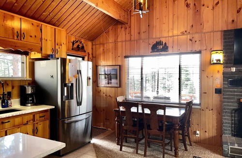 Lake George Cabin | Cabin at Sportsman’s Paradise- Anglers’s Dream & Mountain Retreat.
