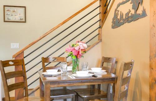 Bayfield House | Cabin at the Little Ranch with Hiking On-Site!