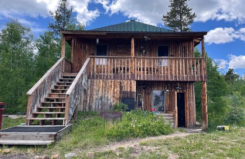 Walden Cabin | Cabin in the Mountains