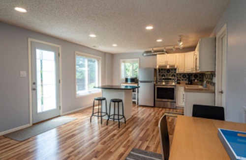 Broomfield House | Calm Stylish Comfort, Quiet Neighborhood