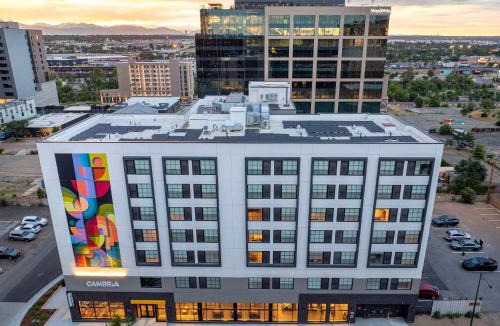 River North Art District Hotel | Cambria Hotel Denver Downtown RiNo