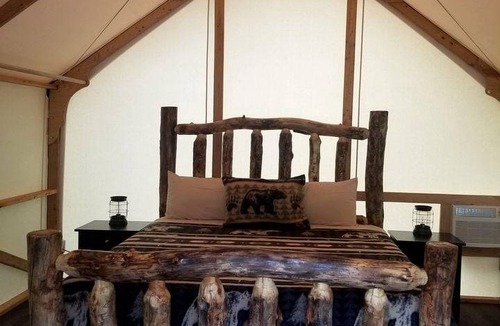 Glenwood Springs Other | Camping ∙ 1 bedroom ∙ 2 guests